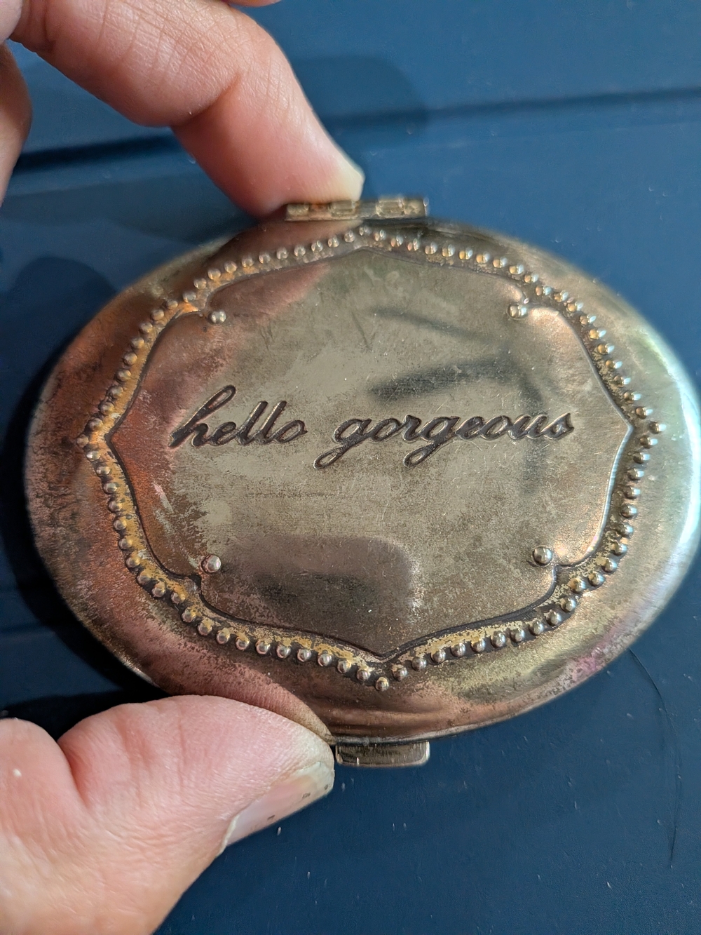 Vintage 'Hello Gorgeous' Engraved Compact Mirror - Metallic Gold